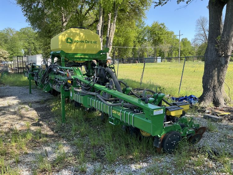 2023 John Deere DR12X Image