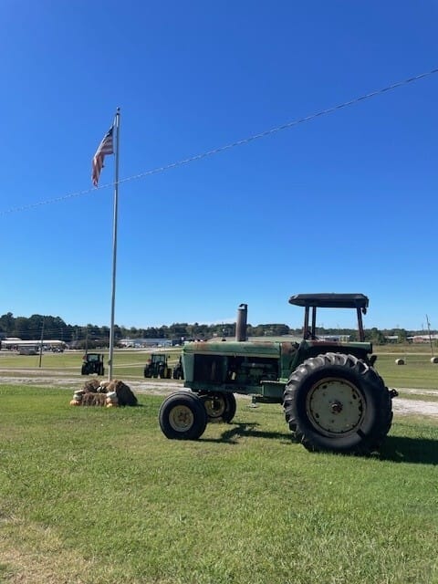 1976 John Deere 4230 Image