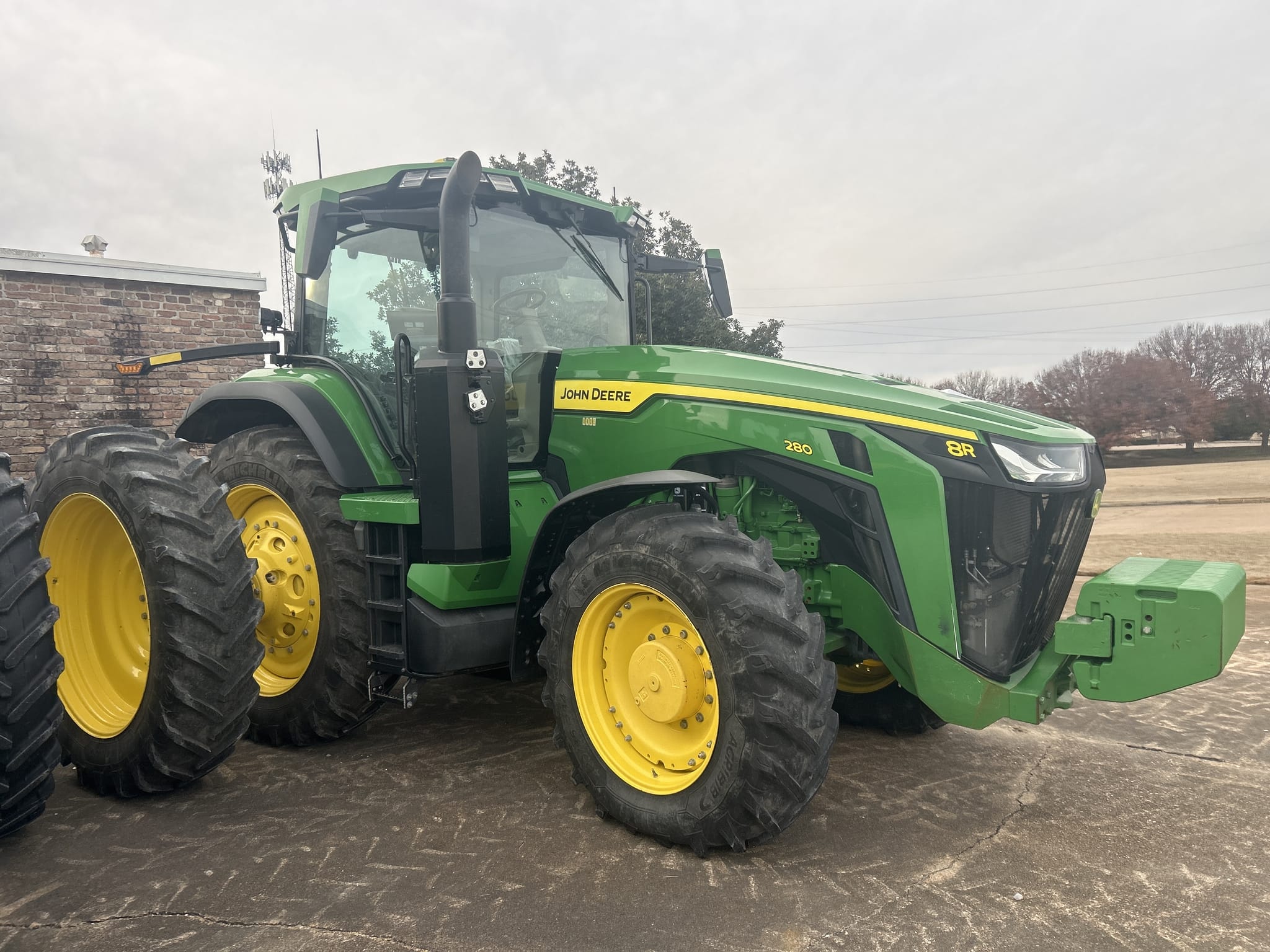 2024 John Deere 8R 280 Image