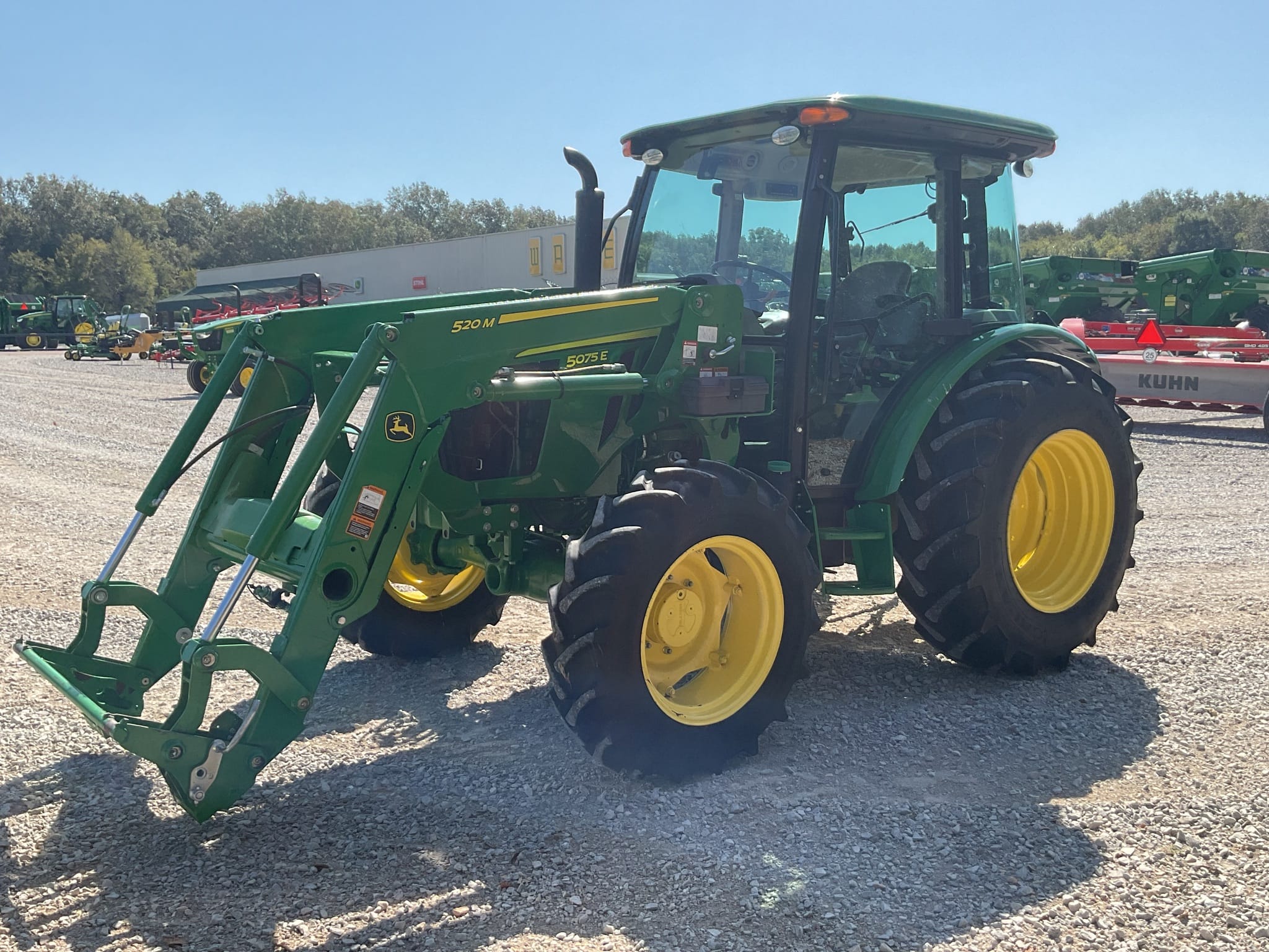 2023 John Deere 5075E Image