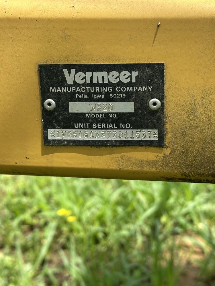 2000 Vermeer W20 Image