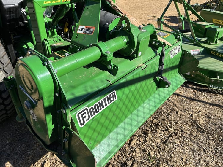 2022 Frontier RT3049 Image