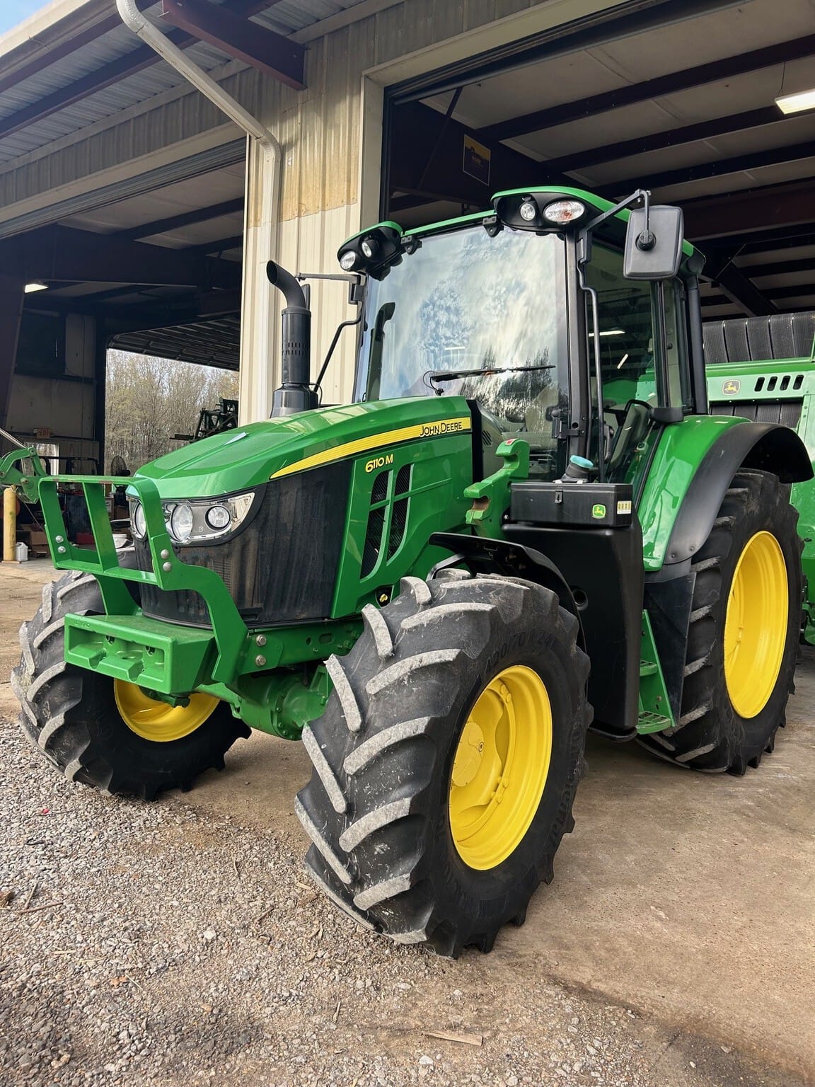 2020 John Deere 6110M Image
