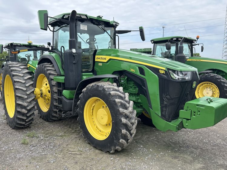 2023 John Deere 8R 280 Image