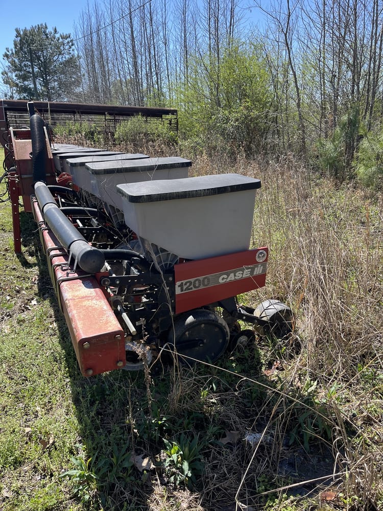 2006 Case IH 1200 Image
