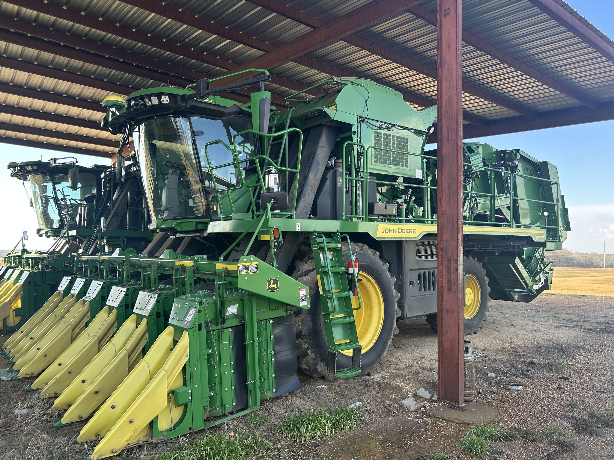 2022 John Deere CP770 Image