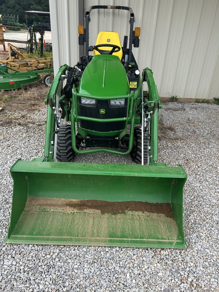 2023 John Deere 1025R Image