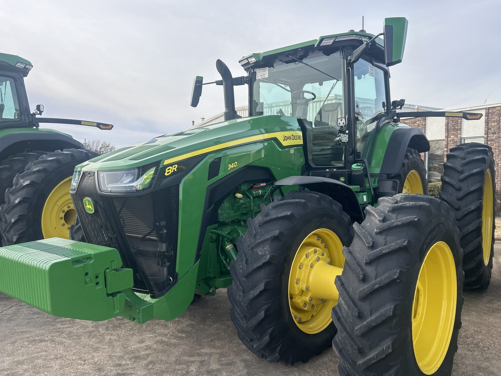 2024 John Deere 8R 340 Image