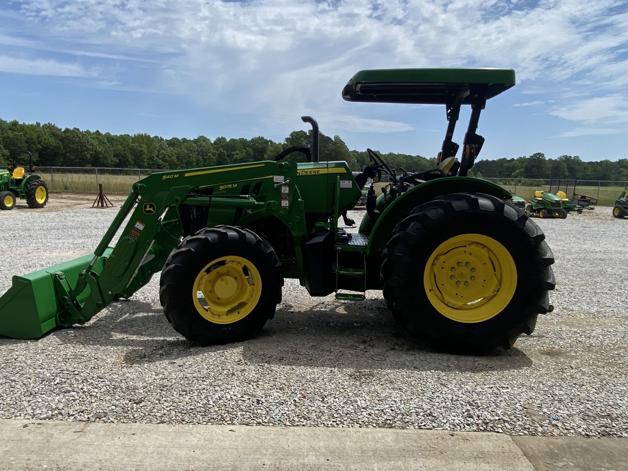 2020 John Deere 5075M Image