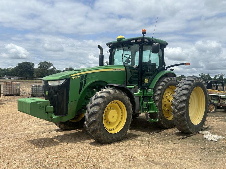2012 John Deere 8335R Image