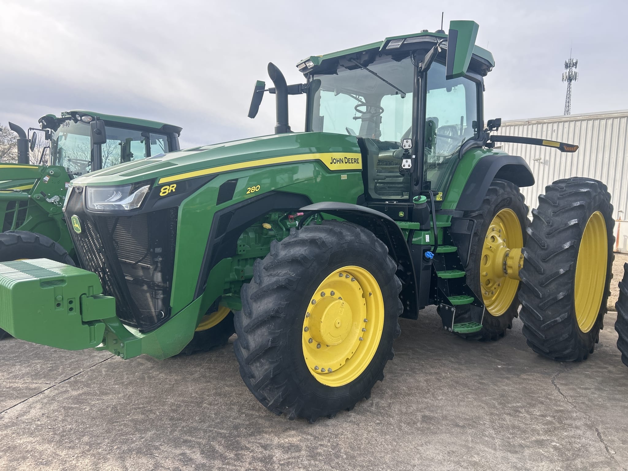 2024 John Deere 8R 280 Image