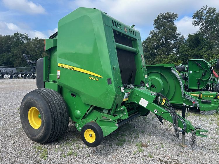 2022 John Deere 450M Image
