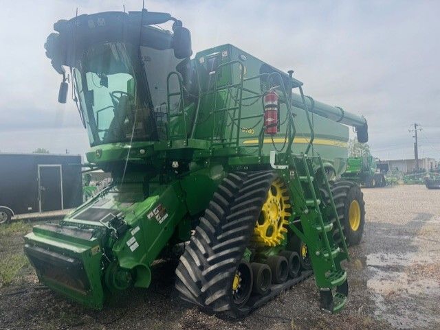 2024 John Deere S780 Image