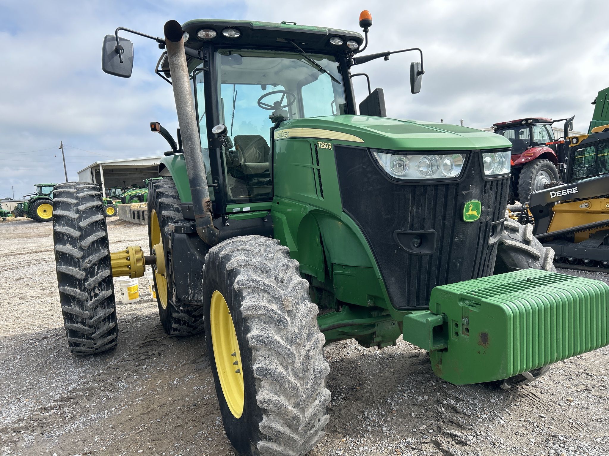 2012 John Deere 7260R Image