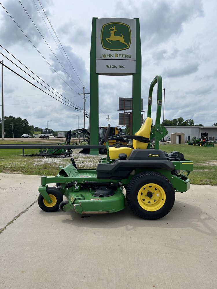 2022 John Deere Z730M Image
