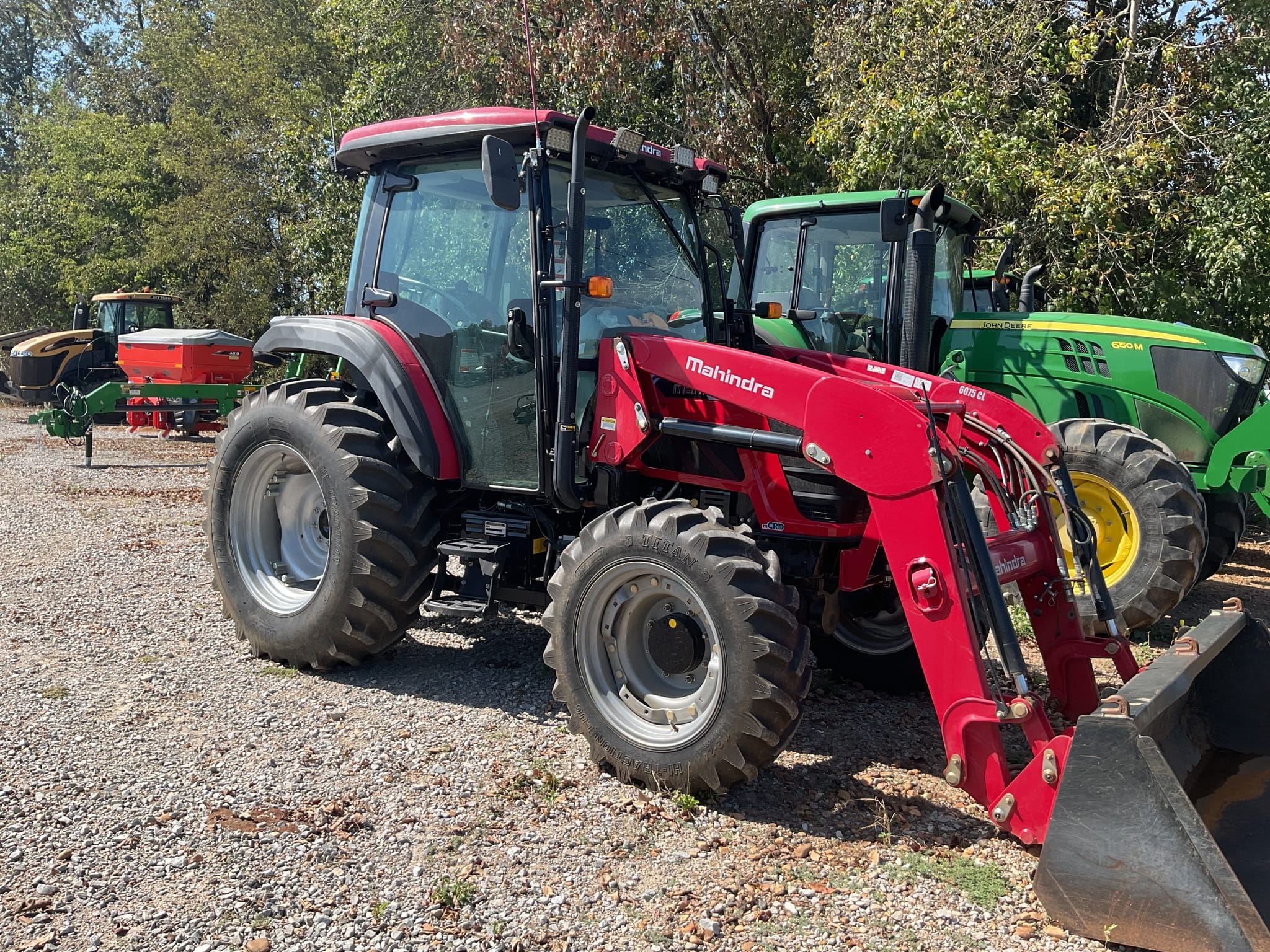 2022 Mahindra 6075 Image