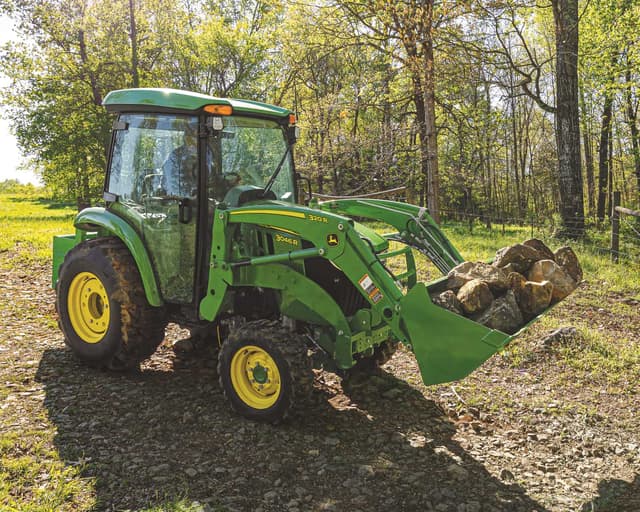 3046r-min John Deere 3046R