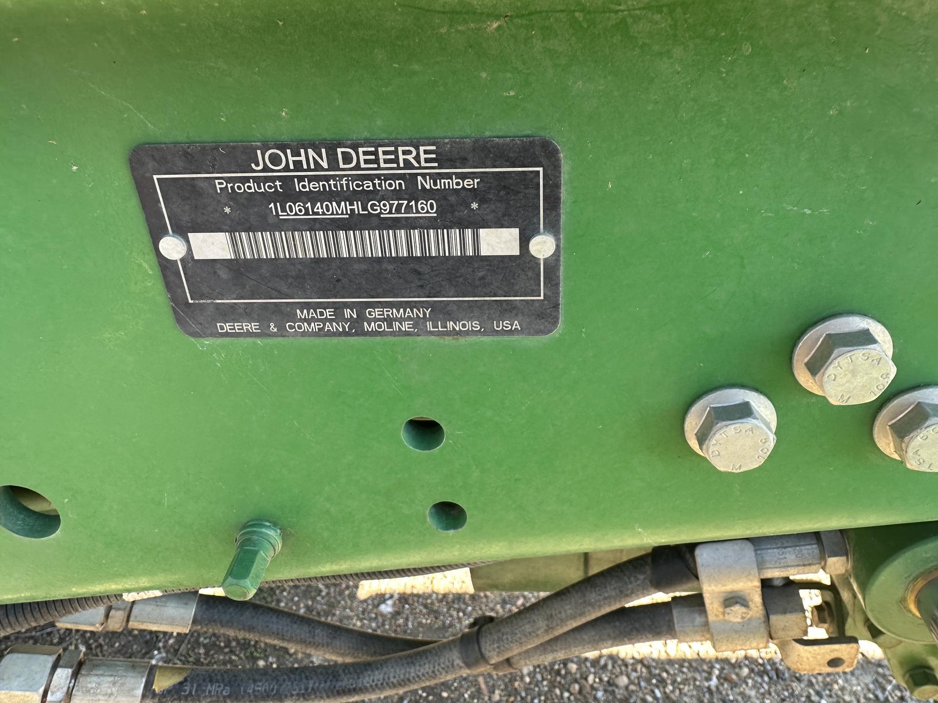 2021 John Deere 6140M