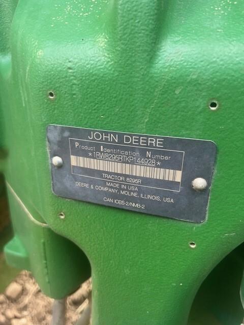 2019 John Deere 8295R